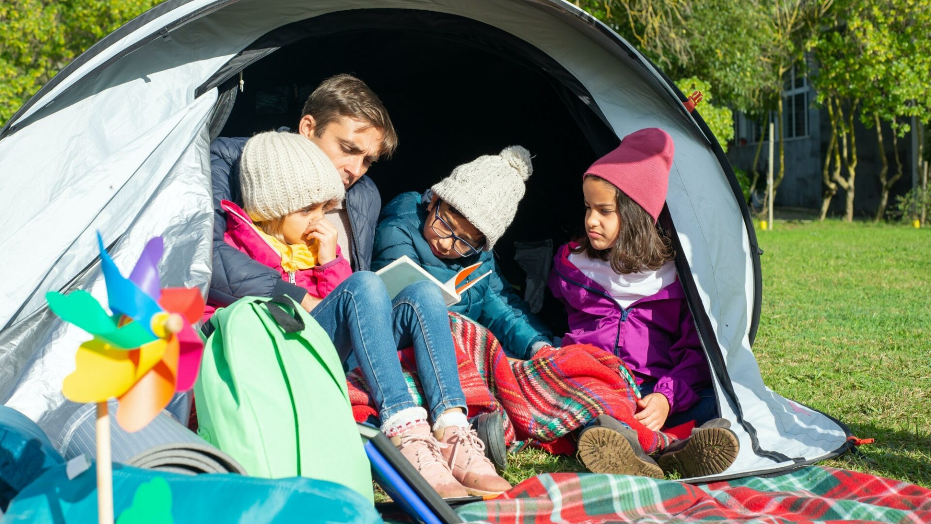 Benefits of Camping for Kids: Building Skills and Memories